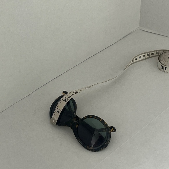 Oliver Goldsmith AUDREY Sunglasses. With Case. - Picture 7 of 9